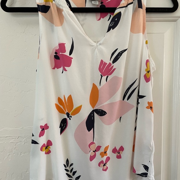 A New Day Sleeveless Top Floral - Picture 3 of 6